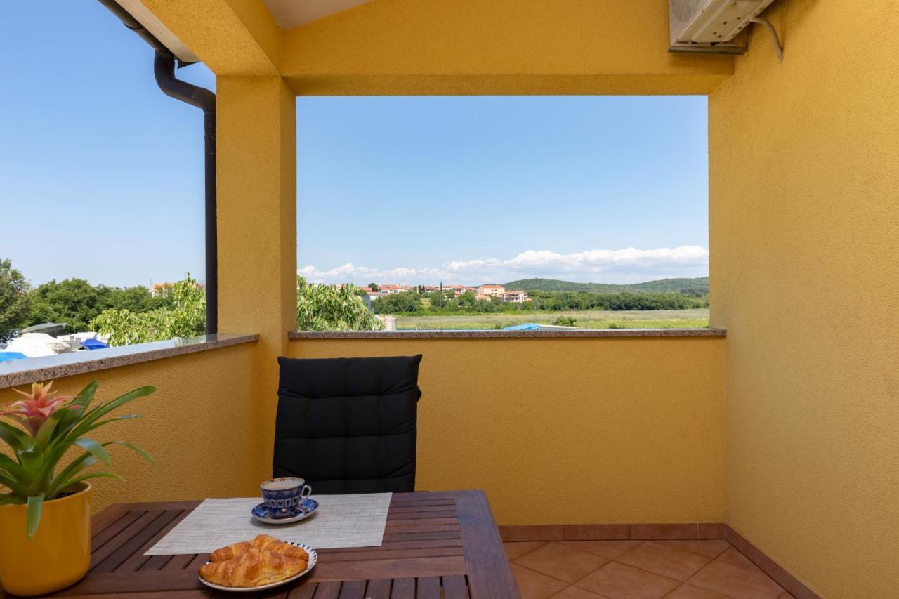 Apartments Terranova Ровинь Экстерьер фото