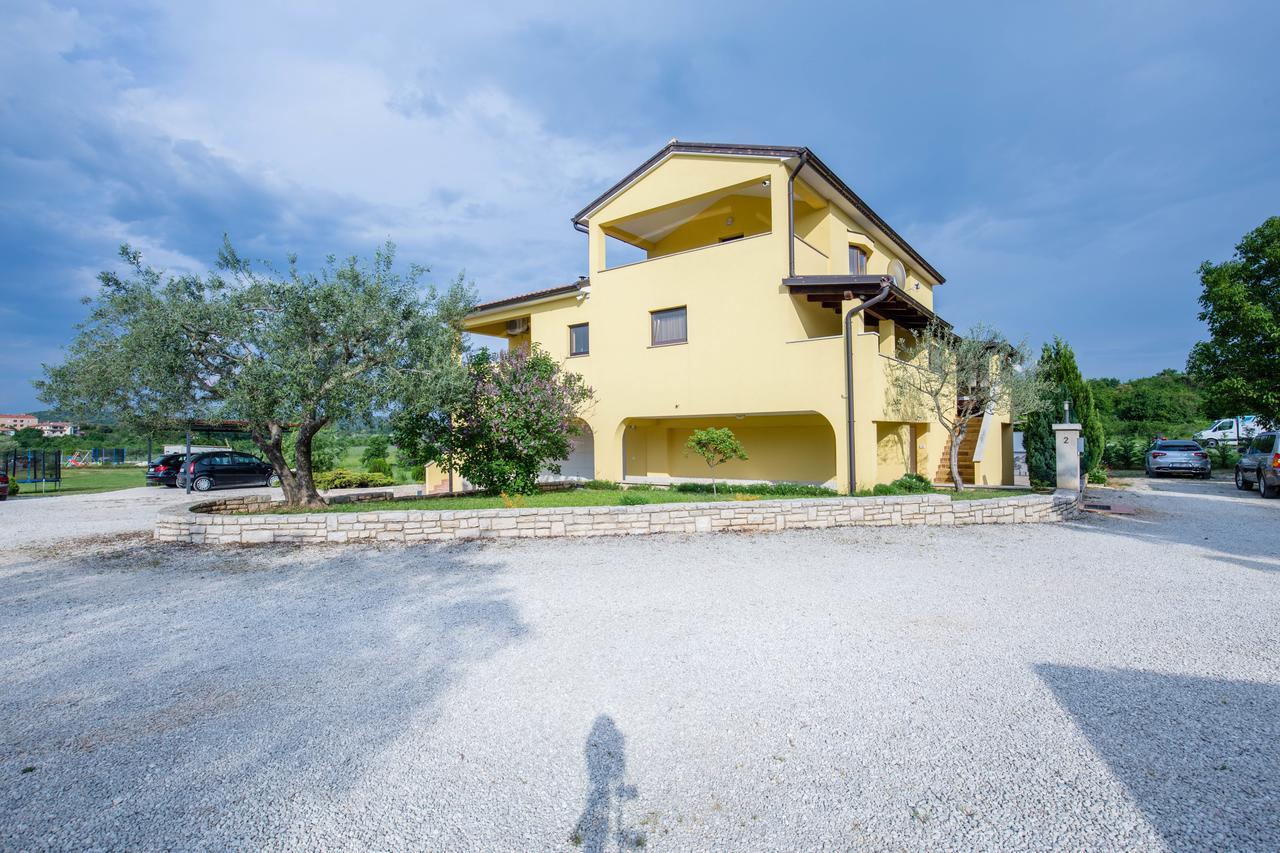 Apartments Terranova Ровинь Экстерьер фото